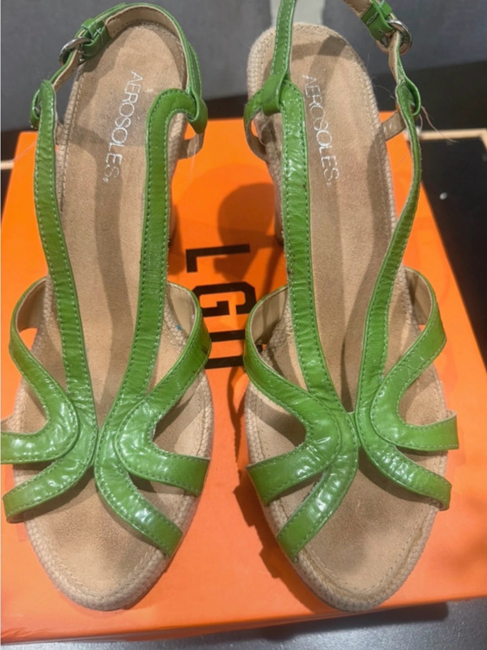 AEROSOLES Lime Green Leather T-Strap Wedge Sandals